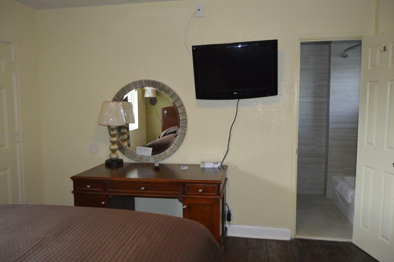 Regency Inn Toccoa Экстерьер фото