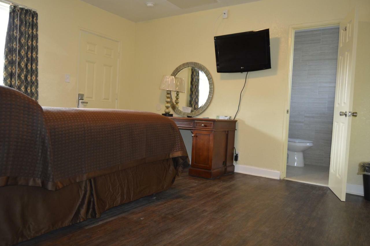 Regency Inn Toccoa Экстерьер фото
