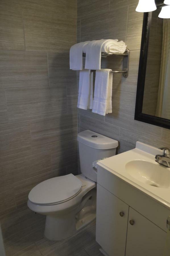 Regency Inn Toccoa Экстерьер фото