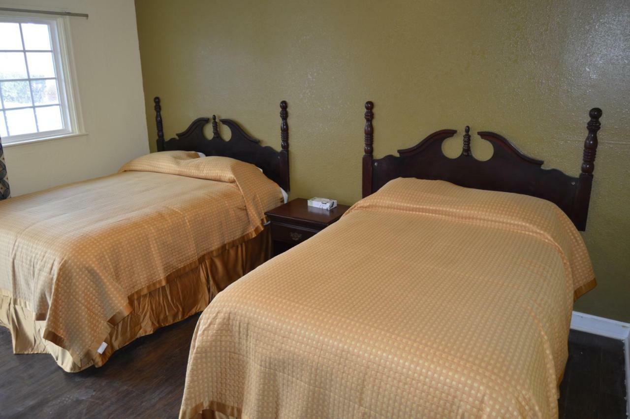 Regency Inn Toccoa Экстерьер фото