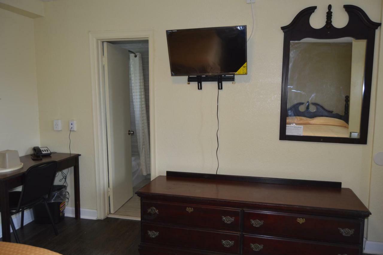 Regency Inn Toccoa Экстерьер фото